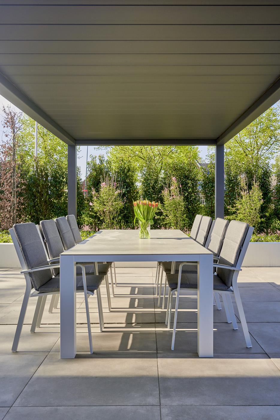 Discover the magic of custom built garden rooms